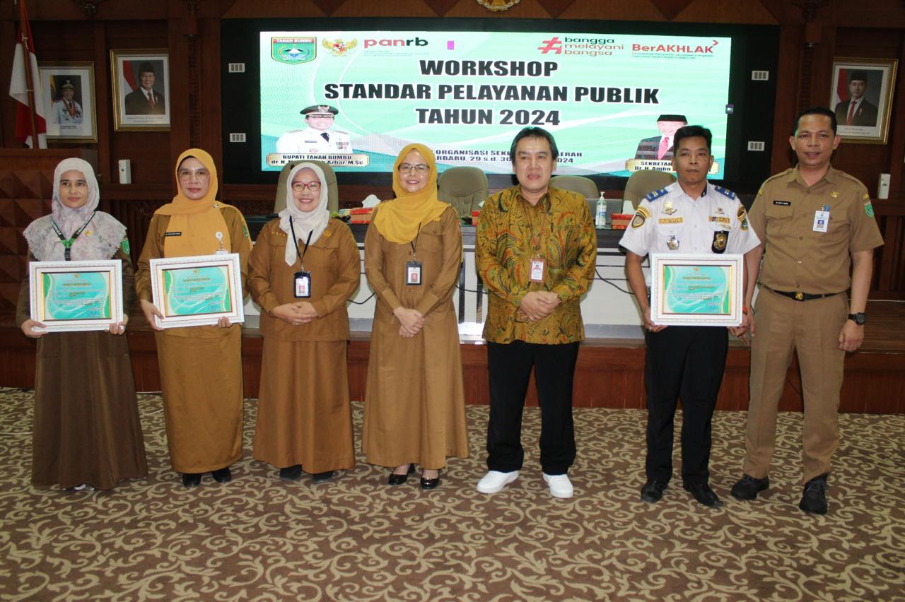 Hasil Survei Kepuasan Masyarakat (SKM) UPTD Pengujian Kendaraan Bermotor Kabupaten Tanah Bumbu di Tahun 2024 mendapatkan predikat Juara I (satu) se Kabupaten Tanah Bumbu