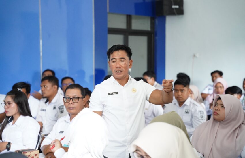 Diskominfo SP Tanbu Gelar Monev PPID dan SP4N-LAPOR! untuk Tingkatkan Layanan Informasi dan Pengaduan Publik