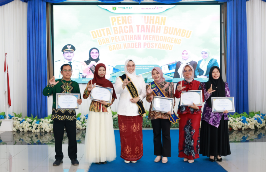 Andi Irmayani Rudi Latif Kukuhkan Duta Baca Tanah Bumbu